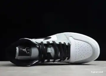 Hyperoad JORDAN GREY LIGHT SMOKE AIR MID 1 0519